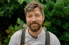 Dylan Thuras_600x388x72ppi