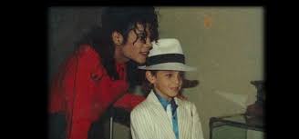 Both oprah and michael jackson were allegedly sexually abused as a child, but oprah led millions of abuse survivors to recovery, while jackson may have dealt with his oprah and jackson would continue to talk after the interview. Oprah Winfrey To Interview Michael Jackson Accusers Channel