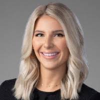 Pamela Grizzle's Instagram, Twitter & Facebook