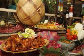 Konsep & menu berbuka puasa buffet 2019. Palace Of The Golden Horses On Twitter Salam Ramadan From Palace Of The Golden Horses Enjoy You Favorite Dishes From Malaysia Indonesia Middle East And International Cuisine At Our Lambaian Desa Buka
