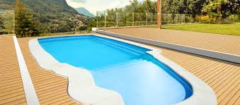 Piscine Coque Avec Plage