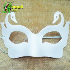 Kamu bisa mengikuti cara membuat topeng dari kertas karton untuk pesta satu ini sebagai acuan pembuatan topeng yang kamu inginkan. Topeng Mata Allsize Lukis Polos Kreasi Anak Pesta Variasi Dua Angsa Shopee Indonesia