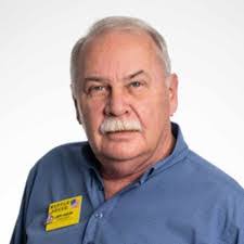 Larry Geisler's Instagram, Twitter & Facebook