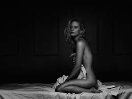 Los Desnudos Artisticos De Peter Coulson Creativos Online