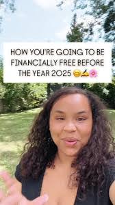 Dominique Willis's Instagram, Twitter & Facebook