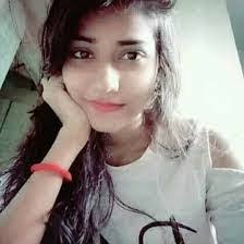 Camille Shea's Instagram, Twitter & Facebook