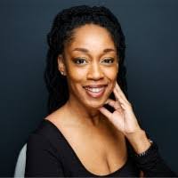 Kim Pentz's Instagram, Twitter & Facebook