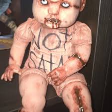 Best Seller Non satana satanico lucifero pentagramma ragazzo assassino  morto bambola stile inquietante carino spaventoso horror retrò figura con  pittura a mano 14 pollici.