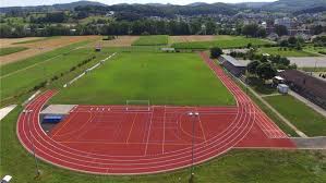 Jun 13, 2021 · leo bouldin placed second in 200 dash, fourth in the 110 hurdles and was a member of the 4×100 relay team that placed second. Breitenbach Da Fehlt Doch Noch Was 200 Meter Laufbahn Und 230 000 Franken Bis Zum Ziel