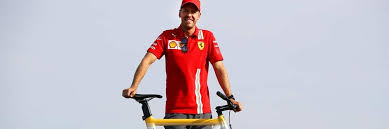 Tiene una amplia colección (12 de carretera y 6 de mtb) y se machaca con profesionales. Sebastian Vettel Siempre Quise Hacer Un Ironman