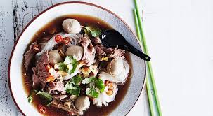 A great serving of char kuey teow is flavored not only with the freshest ingredients, but equally important is the elusive charred aroma. Kalori Kuey Teow Sup Thai