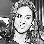 La nueva coleccción primavera-verano 2020 de Adolfo Domínguez realza la  imperfección