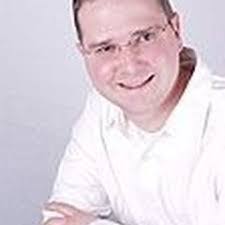 Scott Eaves's Instagram, Twitter & Facebook