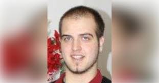 Andrew Gragg's Instagram, Twitter & Facebook