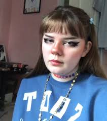 Abigail Hoagland's Instagram, Twitter & Facebook