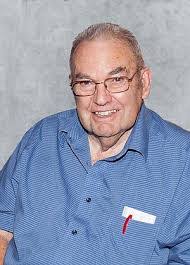 Leon Crowder's Instagram, Twitter & Facebook