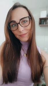 Kaye Kemp's Instagram, Twitter & Facebook