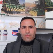 BEDİÜZZAMAN SAİD NURSİ: "BEN BALONCU DEĞİLİM" Avukat Kemal Taner anlatıyor:  Eskişehir'de bir gün hapishaneye gittim ve Bediüzzaman'la yalnız görüşmek  istedim. Yanına gittim, namazı kılmış, tesbihatını yapıyordu. Elini  öptükten sonra: