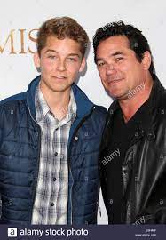Dean cain is an american actor, writer, director, producer dean was brought up in mount clemens, michigan. Hollywood Ca 12 April 2017 Christopher Dean Cain Dean Cain Bei Premiere Von Open Road Films Das Versprechen Im Tcl Chinese Theater Imax In Kalifornien Am 12 April 2017 Bildnachweis Fs Medien Punch Alamy