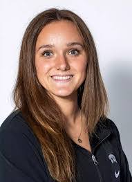 Kendra Walker's Instagram, Twitter & Facebook