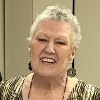 Ernestine Huff's Instagram, Twitter & Facebook