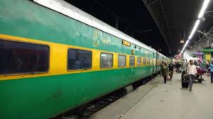 howrah puri garib rath express inside look departure from howrah