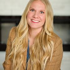 The Best 10 Real Estate Agents near Lisa Davis-RE/MAX Precision in Clive,  IA