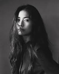 Manta Ray de Anton Bialas (2022)