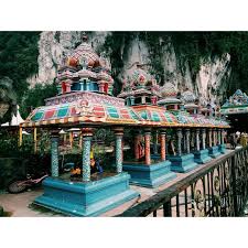 Saya nak buat teguran sikit pada pos laju batu caves ni.bila org call tu jawab la.jgn la nak busy kan number tu.ada yang dah angkat, pastu letak telefon balik.apa. China Town Kuala Lumpur Destinations Attractions Pics Jeninpomade Buy Reuzel Pomade