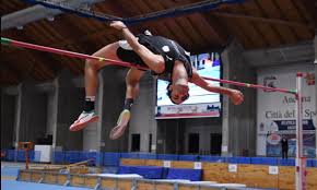 La voce seguente illustra la progressione del record mondiale del salto in alto maschile di atletica leggera. Gimbo Vola Sino A 2 32 Tamberi Da Record Mondiale Stagionale Ad Ancona Nel Salto In Alto Picchio News Il Giornale Tra La Gente Per La Gente