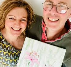 Lori Seipel's Instagram, Twitter & Facebook