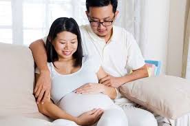 Ibu bekerja melahirkan secara seksio sesaria dengan. Ibu Hamil Jangan Cemas Di Sini Ada Tips Melahirkan Normal Alodokter