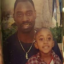 Happy birthday to the best granddaughter a paw paw could ever have! It's  your day @taylor.a.kindle enjoy it!