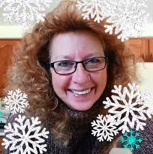 New Theme of the Month in Acrylic Arts Academy