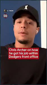 Robert Tada's Instagram, Twitter & Facebook