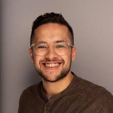 Young Sheffield start-up receives highest honour for vital humanitarian work