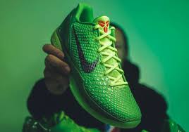 The iconic nike zoom kobe 6 grinch is getting the protro treatment. Kobe Bryant S Nike Kobe 6 Grinch Is Set To Return Live Haus