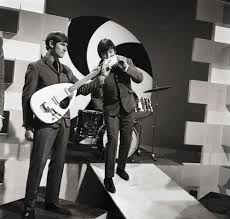 Hilton valentine was born on may 21, 1943 in north shields, england. The Animals Eric Burdon And Hilton Valentine On Top Of The Pops In 1964 Eric Burdon Eric Animals