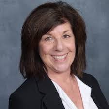 Linda Rini's Instagram, Twitter & Facebook