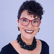 Muito honrada em estar neste painel com profissionais incríveis, e de  grandes corporações que abrem a visão para nosso mercado da possibilidade  de novos negócios Neste painel não só falamos sobre… |