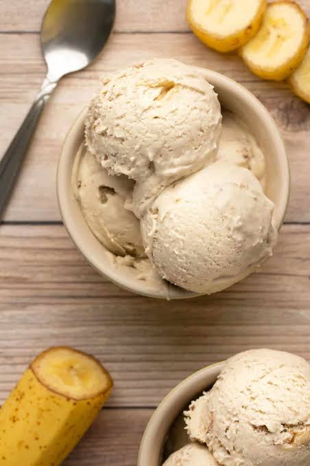 Banana Cashew Ice-cream 