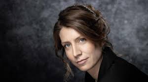 Adèle Van Reeth va remplacer Laurence Bloch à la tête de France Inter