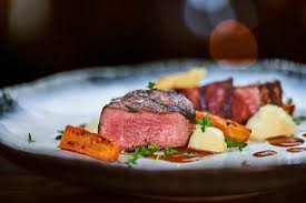 See 3 authoritative translations of mashed potatoes in spanish with example sentences and audio pronunciations. Fillet Of Icelandic Foal With Truffle Mashed Potatoes And Spanish Chorizo Sauce Picture Of Tapas Barinn Reykjavik Tripadvisor