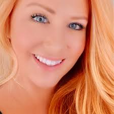 Undercover officer at 41 and Jacaranda intersection issuing seatbelt tickets