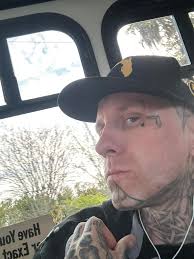 Warning about a potentially unstable person in the Florida Snowbirds  community