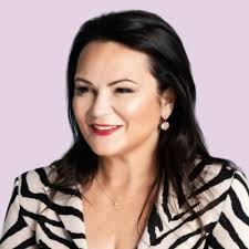 Although I obviously LOVE online business, there's nothing quite like  getting our members in a room together! 🌴 In March 2023 we're off to PALM  SPRINGS! There will be 50 women making