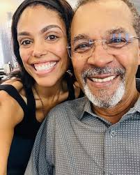 Are these two identical twins?