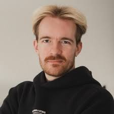 Marc Binder (@m19c_)