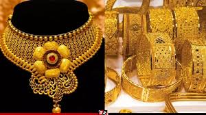 দেশের বাজারে রেকর্ড গড়েই চলছে স্বর্ণের দাম