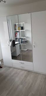 Kleiderschrank Spiegelschrank Weiss In Baden Wurttemberg Weinsberg Ebay Kleinanzeigen In 2020 Spiegelschrank Schrank Kleiderschrank
